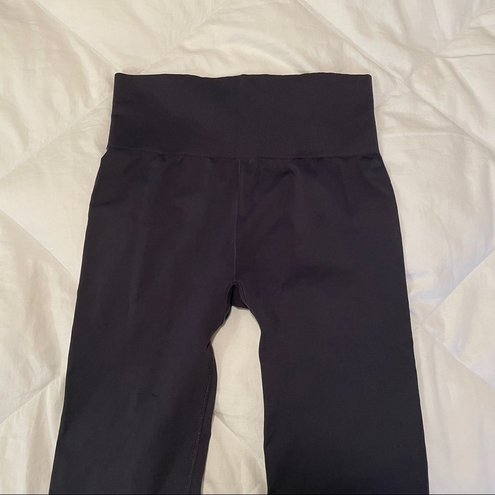 Outdoor voices Navy leggings S